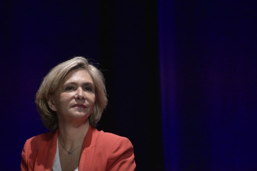 Pécresse veut «radicalement changer le modèle des Ehpad»