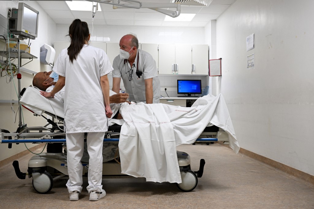 Un système de santé en déliquescence laminé par la pandémie