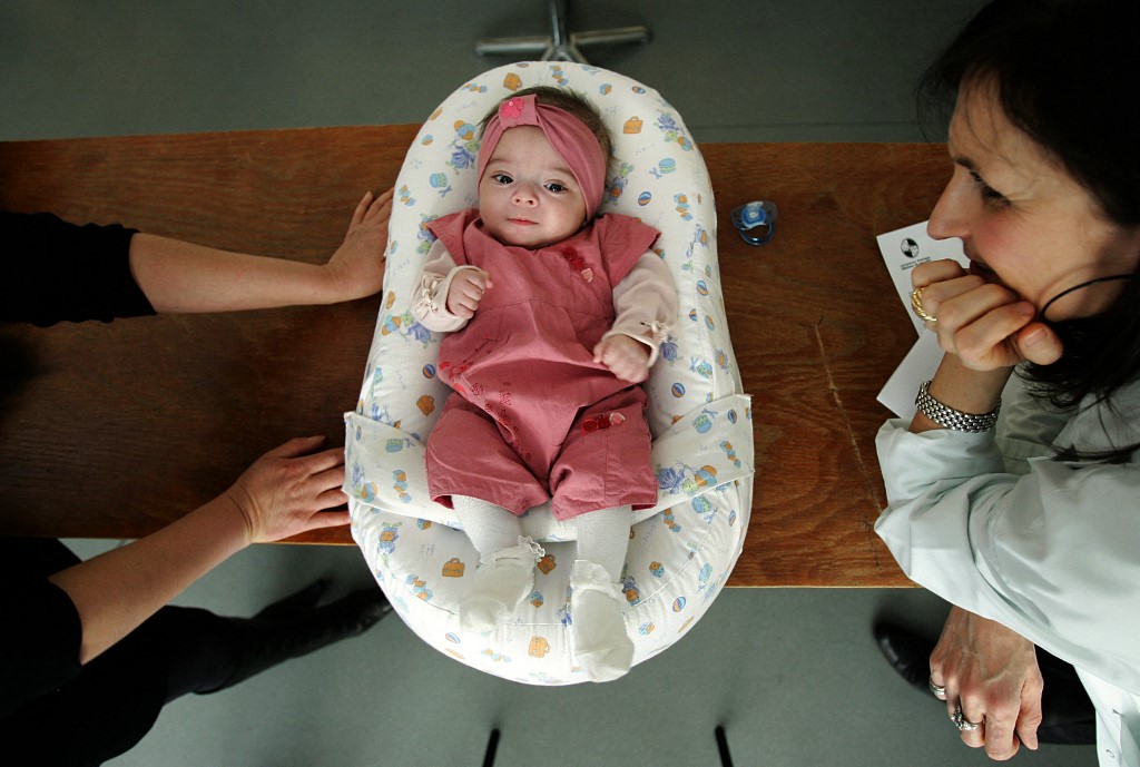 Lancement d'une campagne de sensibilisation contre le syndrome du « bébé secoué »