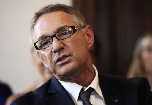Le député LREM Patrick Vignal, porteur d’une proposition de loi vise à permettre à toute personne majeure de changer de nom une fois dans sa vie. (Pascal Guyot / AFP)