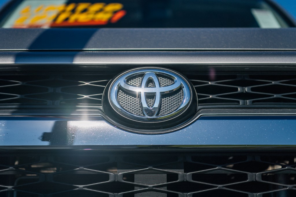 Ventes de véhicules: Toyota détrône pour la 1e fois General Motors aux Etats-Unis