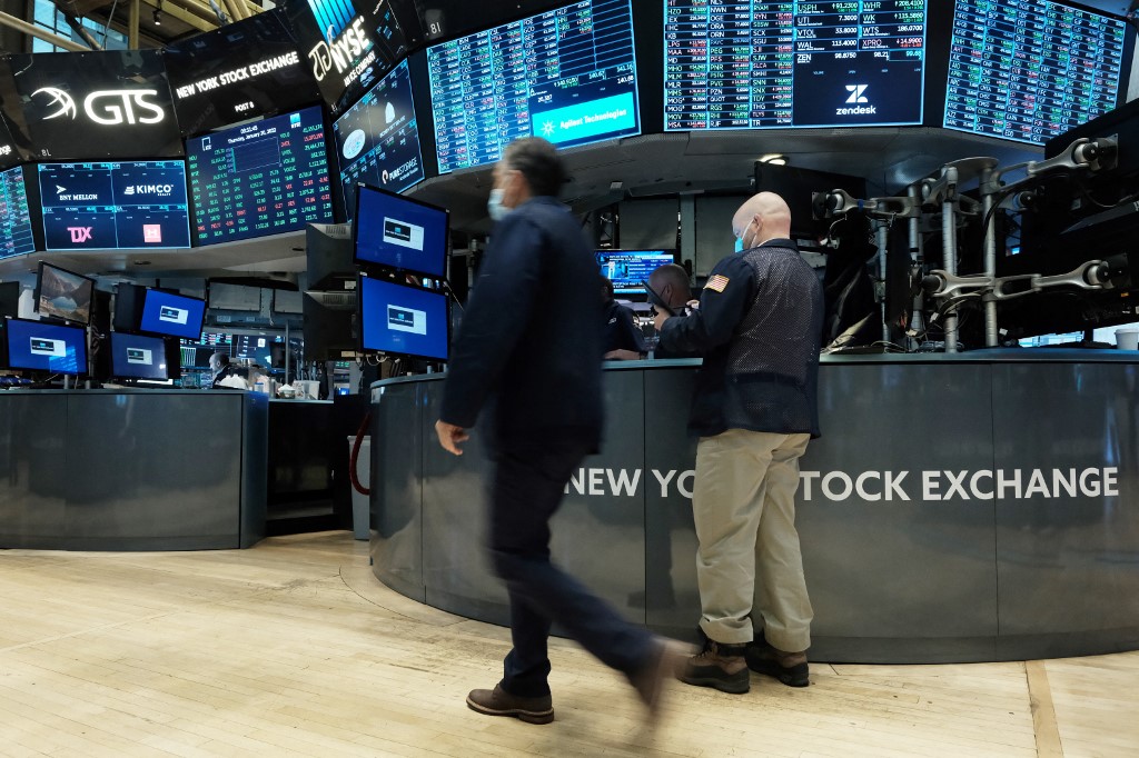 La Fed prête à relever ses taux face à l'inflation aux Etats-Unis