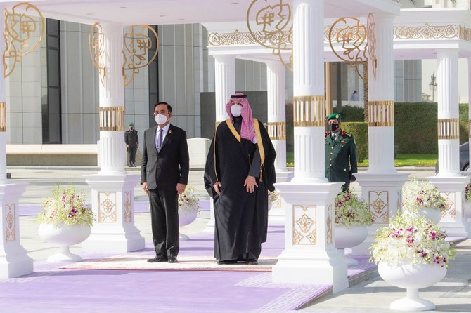 En visite officielle à Riyad, le Premier ministre thaïlandais rencontre le prince héritier saoudien