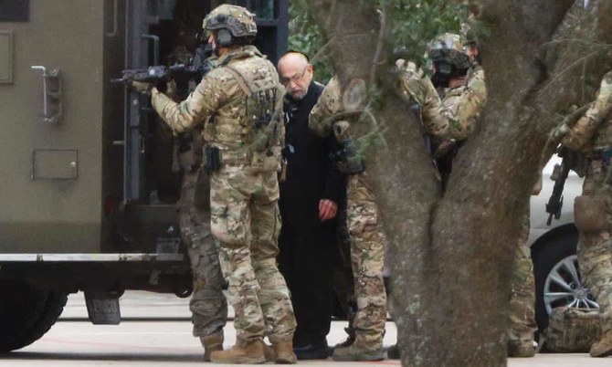 Scène saisie lors de l'attaque d'une synagogue au Texas, samedi dernier (fournie)