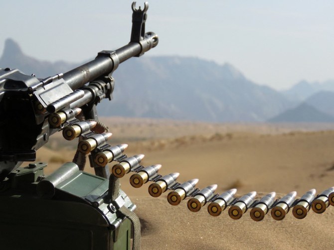 La coalition arabe affirme que 390 Houthis ont été tués dans des frappes sur Marib et Chabwa