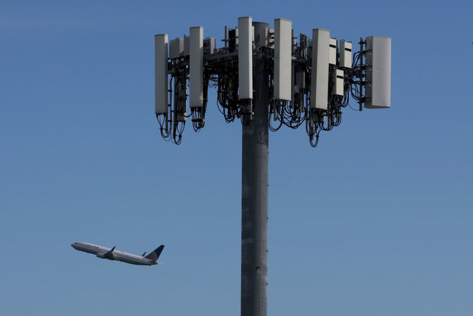Pourquoi les compagnies aériennes craignent-elles que la 5G perturbe les vols cette semaine?