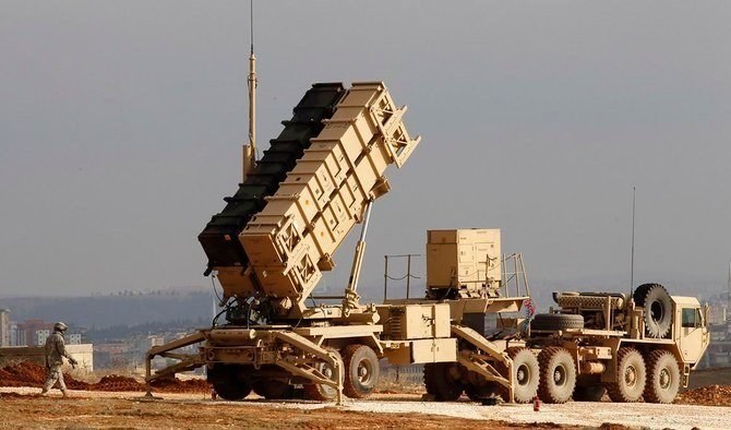 Les défenses saoudiennes détruisent un missile balistique tiré en direction de Khamis Mushait