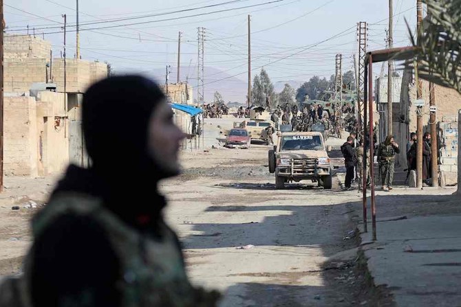 Syrie: les forces kurdes repoussent l'EI près d'une prison