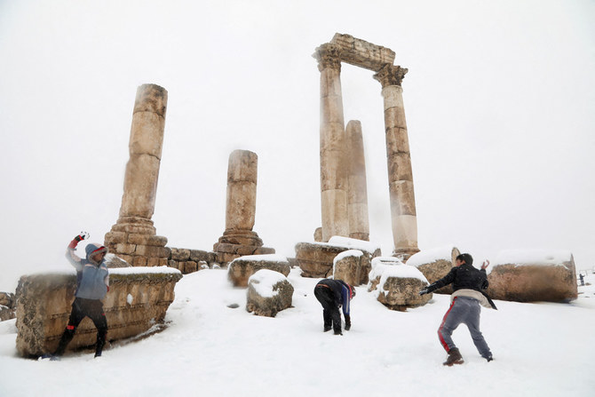 La neige recouvre les lieux saints de Jérusalem et ajoute à la misère des réfugiés