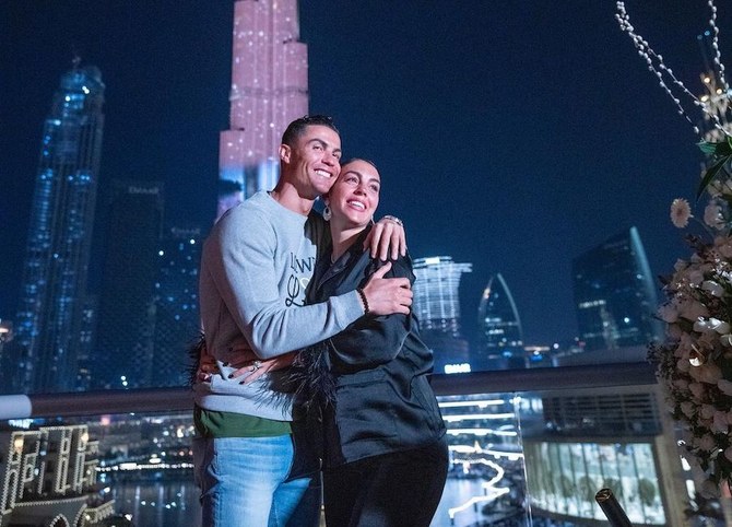 Cristiano Ronaldo illumine le Burj Khalifa pour célébrer l’anniversaire de sa compagne. (Instagram)