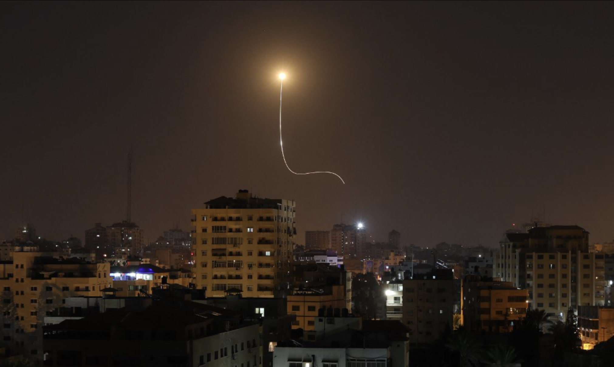 Deux roquettes tirées depuis Gaza vers Tel-Aviv tombent en mer