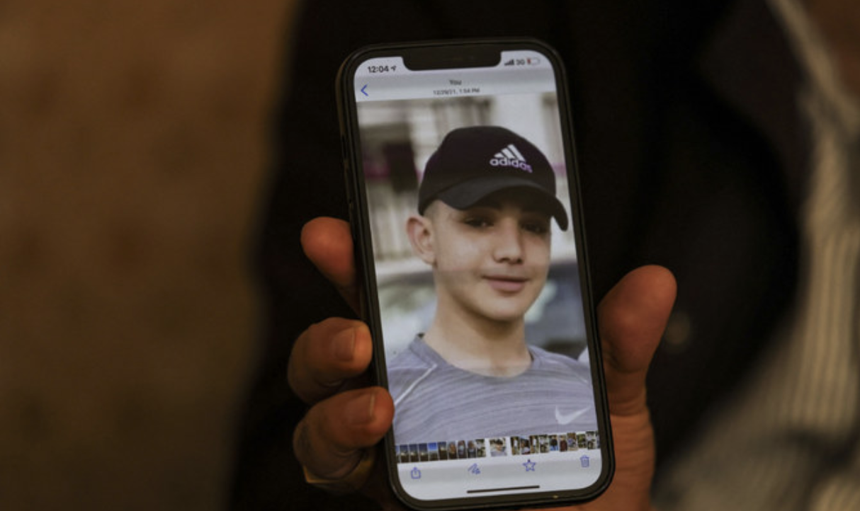 Israël pourrait renouveler la détention administrative d’un adolescent palestinien malade