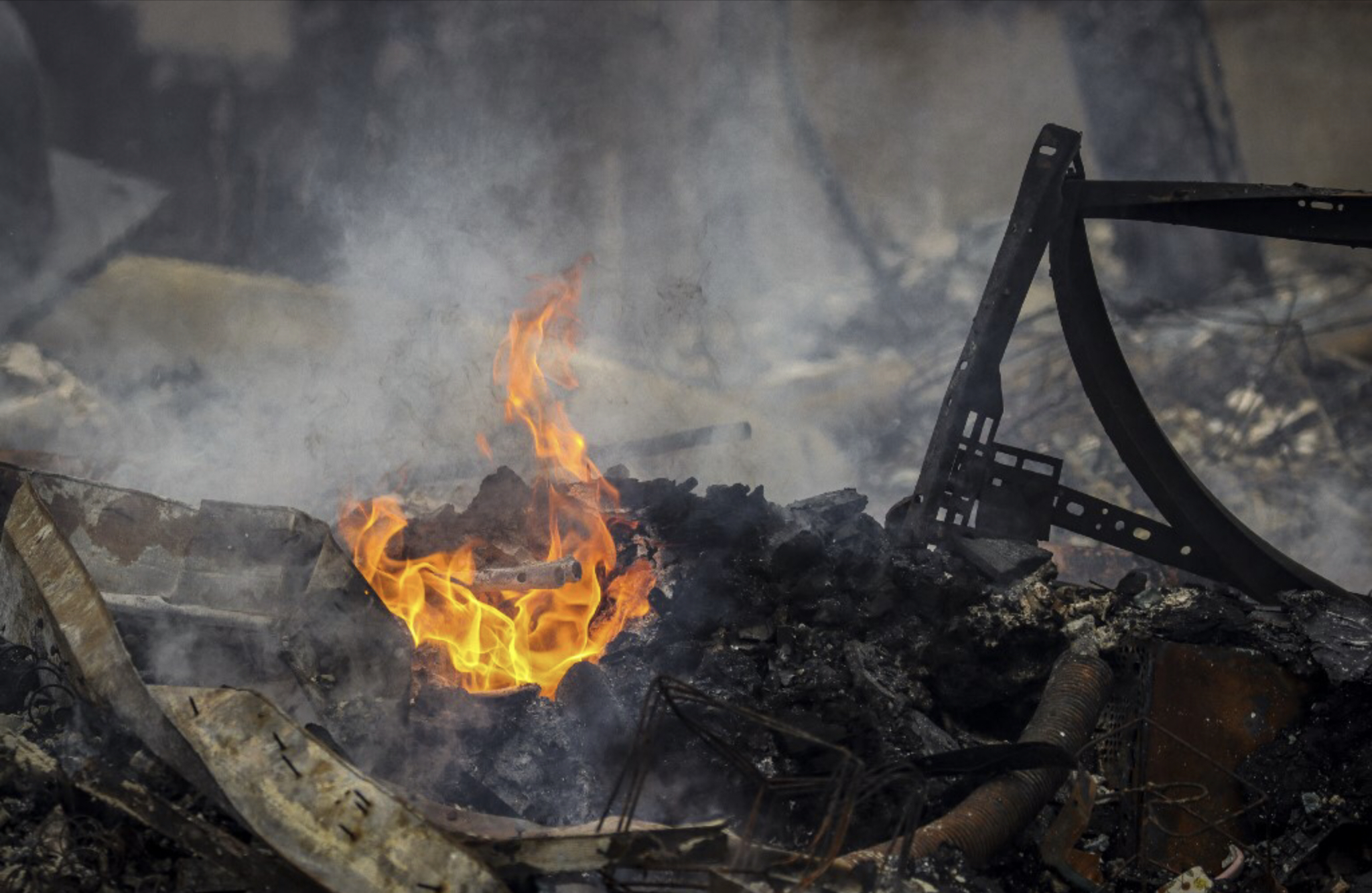 Dans le Colorado, des incendies déclarés « en un clin d'oeil », étouffés par la neige