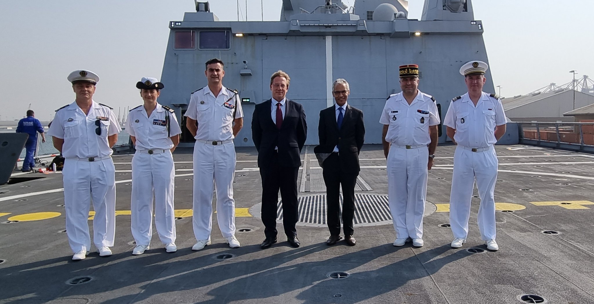 Chevalier Paul, la frégate de défense aérienne française fait escale à Djeddah