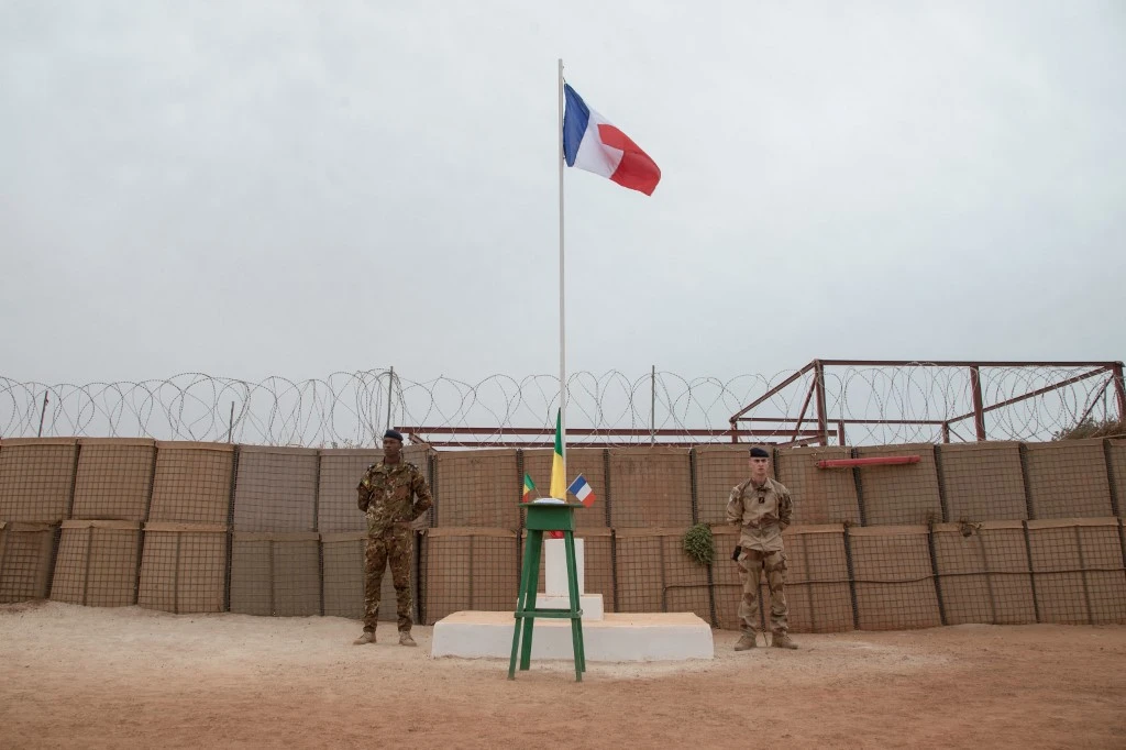 Un soldat français tué au Mali en pleine montée des tensions entre Paris et Bamako