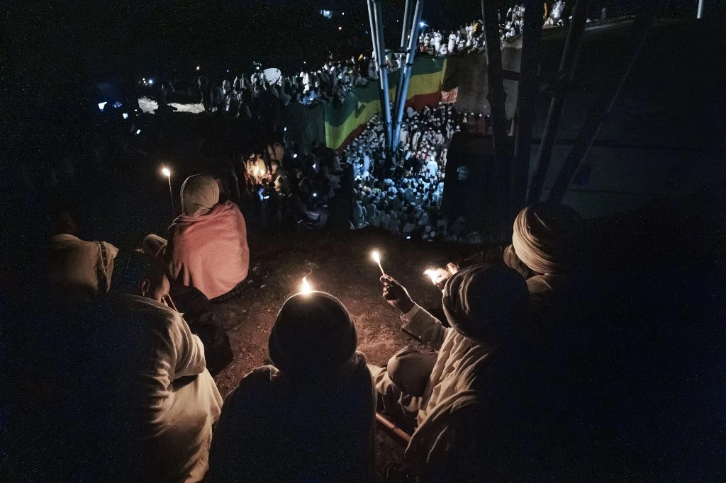 Prise dans la guerre, Lalibela, ville sacrée d'Ethiopie accueille des pèlerins pour Noël