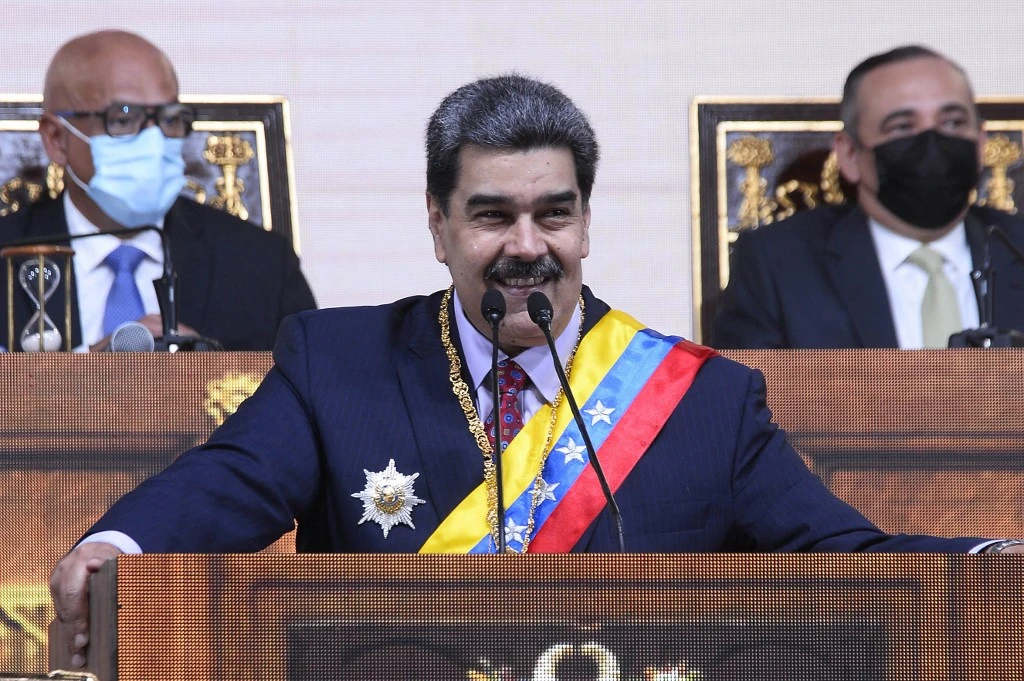 Venezuela: Maduro se félicite de la sortie de l'hyperinflation