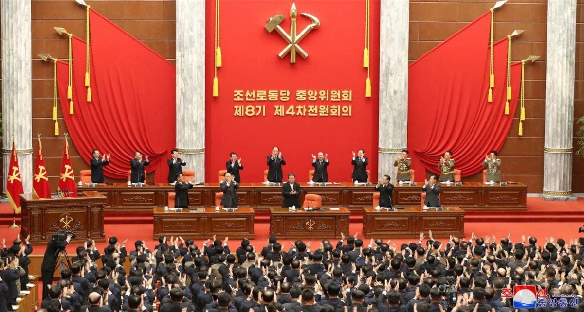 Corée du Nord: Kim Jong Un fait de l'économie la priorité pour 2022