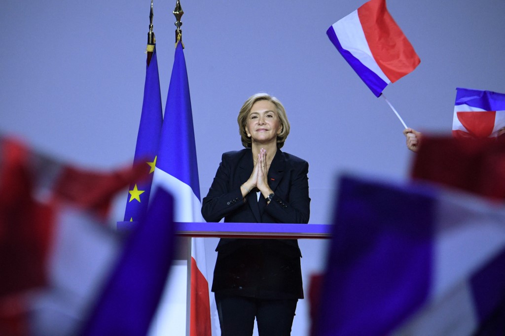 Présidentielle: Pécresse vante une «nouvelle France» en meeting et Mélenchon «une situation caricaturale»