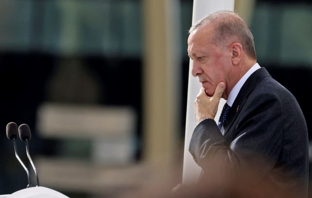 La Turquie exhorte la Russie à mettre fin à l'opération militaire en Ukraine