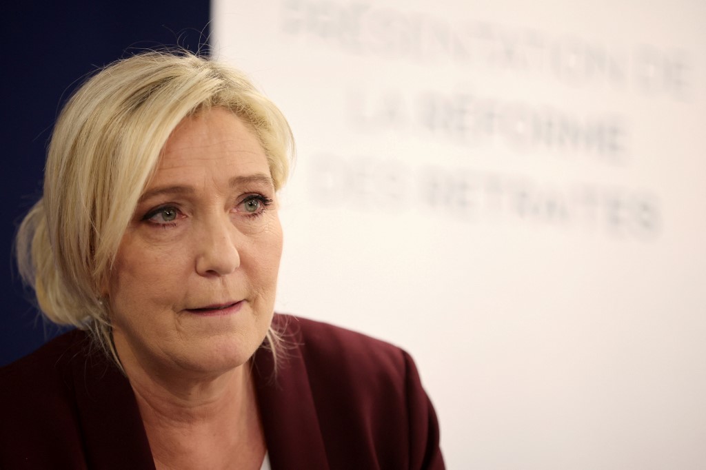 Le Pen reproche à Macron d'avoir fait «de la communication» sur l'Ukraine