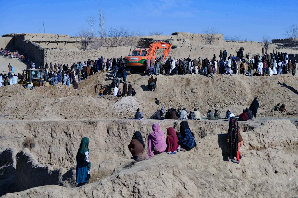 Afghanistan: le garçonnet coincé dans un puits est décédé après avoir été secouru