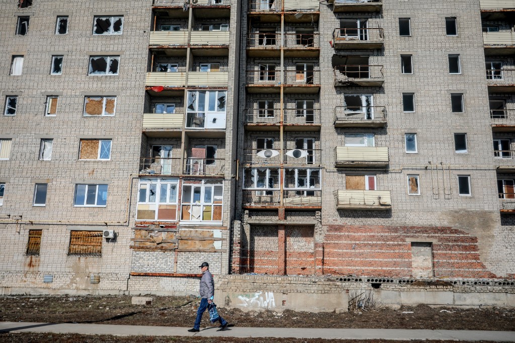Ukraine: deux soldats et un civil tués dans des bombardements séparatistes