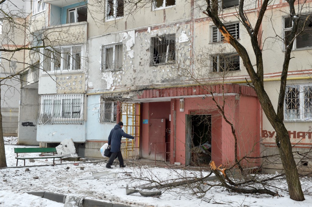 Combats de rue avec les forces russes dans la deuxième ville d'Ukraine