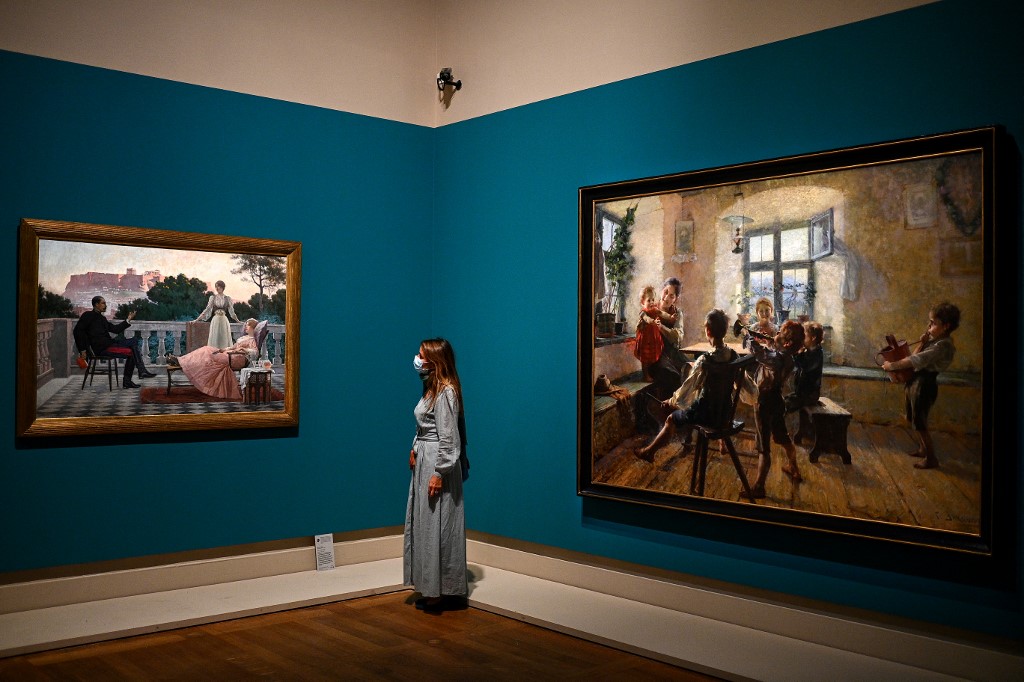 Comment la nouvelle présidente du Louvre veut réenchanter « le plus beau musée du monde »
