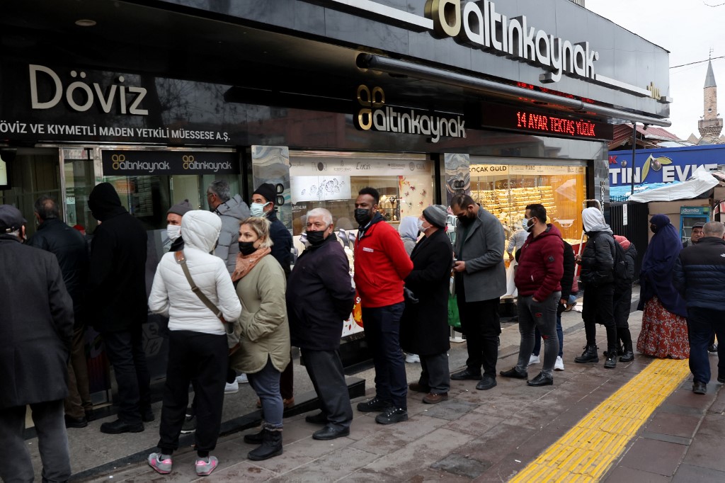 Turquie: l'inflation fait s'envoler les prix de l'énergie, la population grelotte