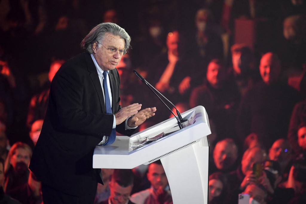 Présidentielle: Marine Le Pen «va finir présidente de SOS Racisme», ironise Collard