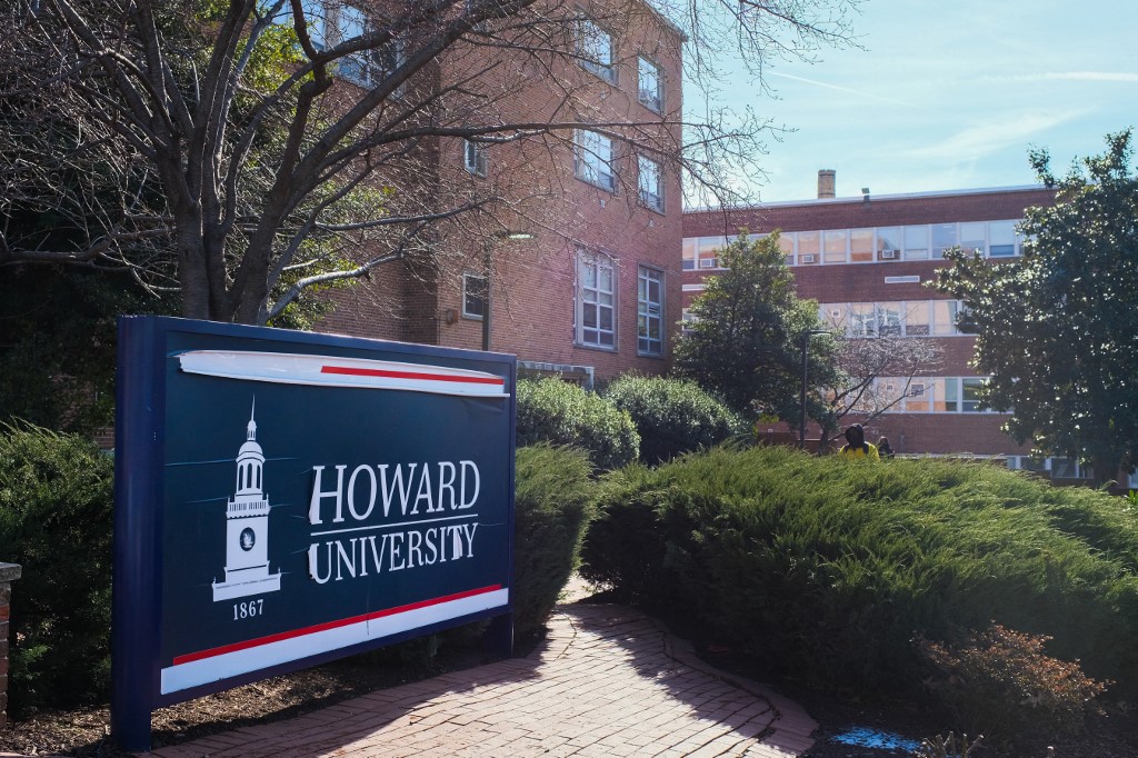 Etats-Unis: Enquête sur une série d'alertes à la bombe dans des universités historiquement noires