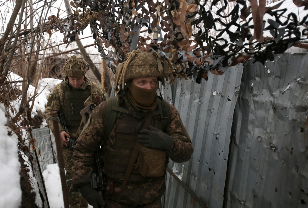 La crise ukrainienne renforce l'appel de Macron à une armée européenne