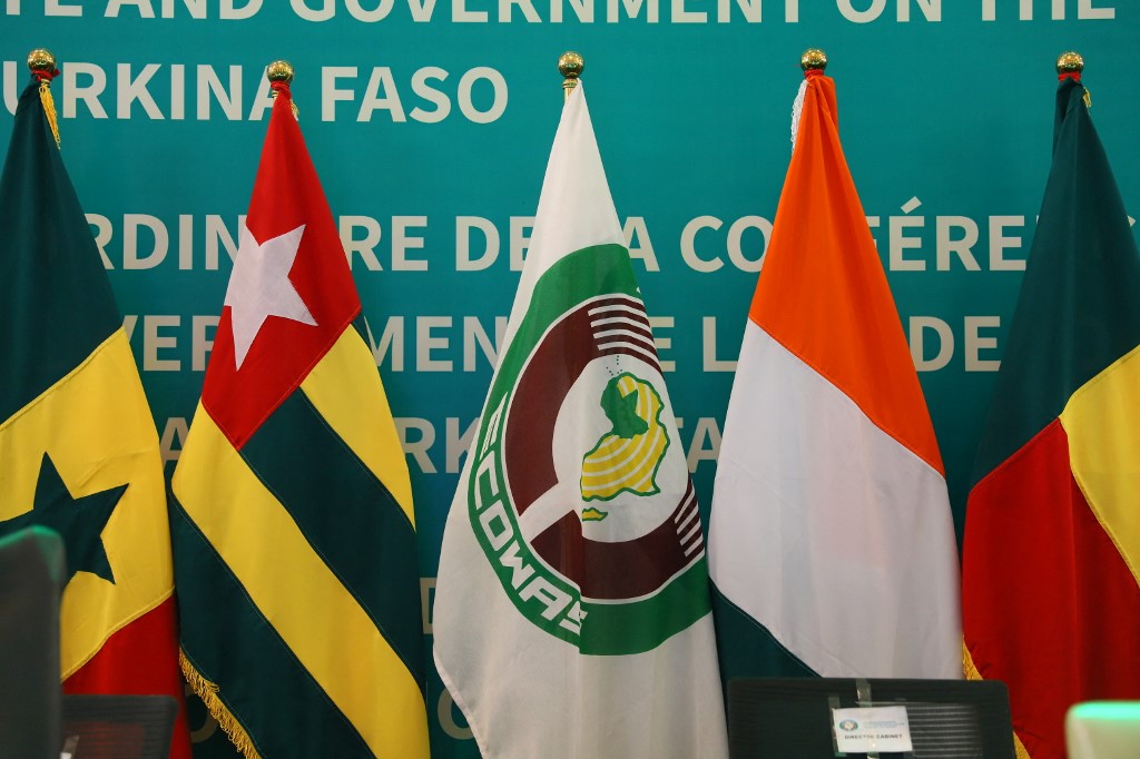 Burkina: une commission pour élaborer charte et agenda de la transition