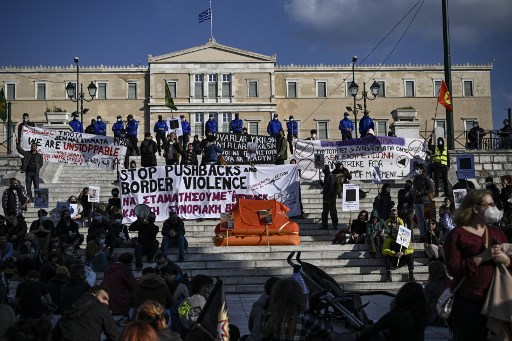 Grèce: des centaines de manifestants contre les refoulements de migrants