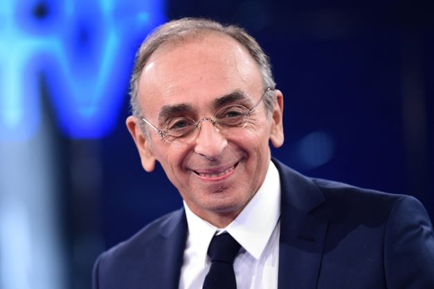 Eric Zemmour se réjouit d'une loi sur les prénoms qui a été abrogée au Maroc
