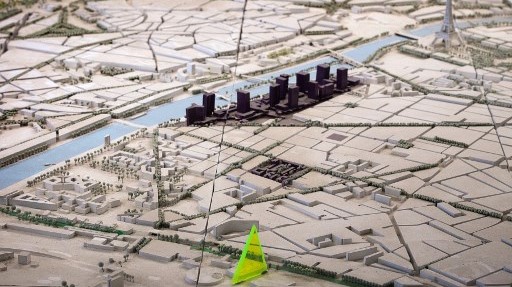Coup d'envoi de la construction à Paris d'un gratte-ciel controversé