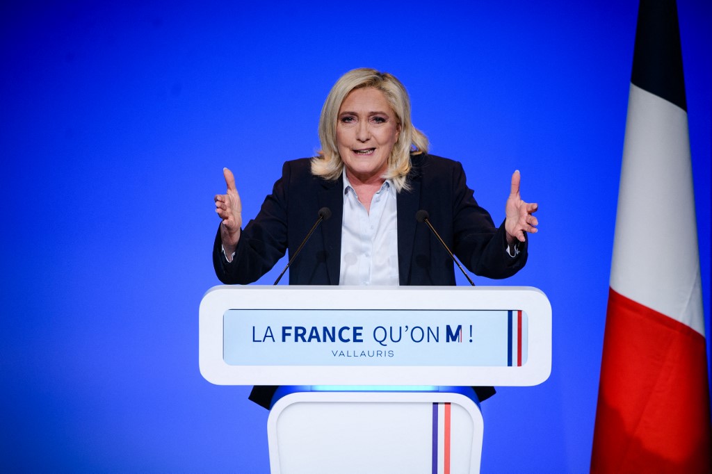«Inquiète» pour ses parrainages, Marine Le Pen encaisse un nouveau coup dur