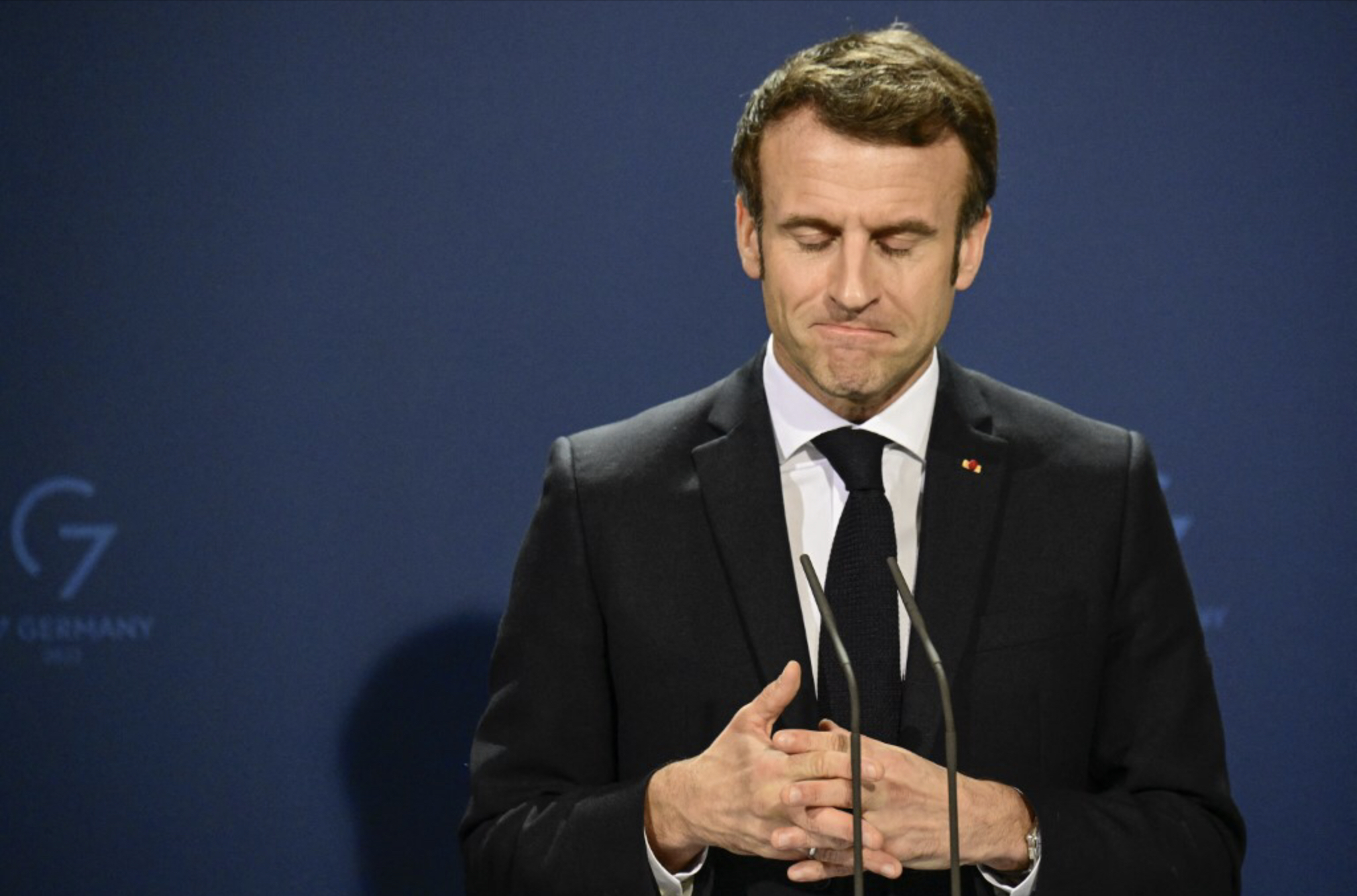 Convois anti-restrictions en France: Macron appelle « au plus grand calme »
