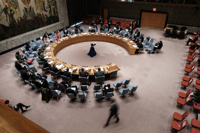 L’envoyée émiratie critique l’ONU pour son incapacité à limiter les attaques des Houthis