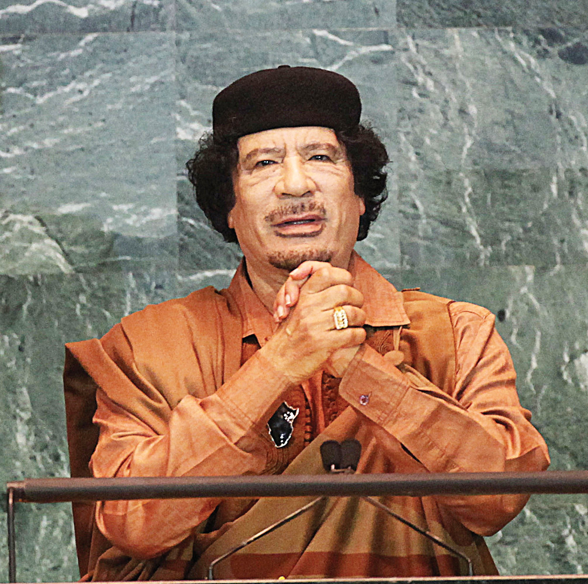 Feu le dirigeant libyen Moammar Kadhafi prononce un discours devant l'Assemblée générale des nations unies, à New York, le 23 septembre 2009. (Photo d'archive AFP)