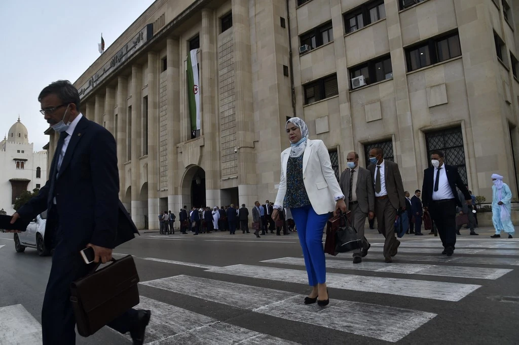 Le droit d’importuner