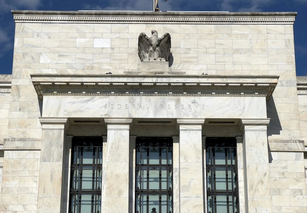 Nouvelle bataille politique sur les candidats de Biden pour présider la Fed