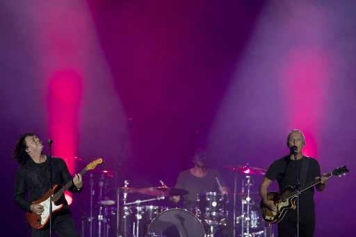 Roland Arzabal (à gauche), Jamie Wollam (au centre) et Curt Smith (à droite) du groupe britannique Tears for Fears au Rock in Rio Festival dans le Parc olympique, Rio de Janeiro, Brésil, le 22 septembre 2017. (Mauro Pimentel / AFP)