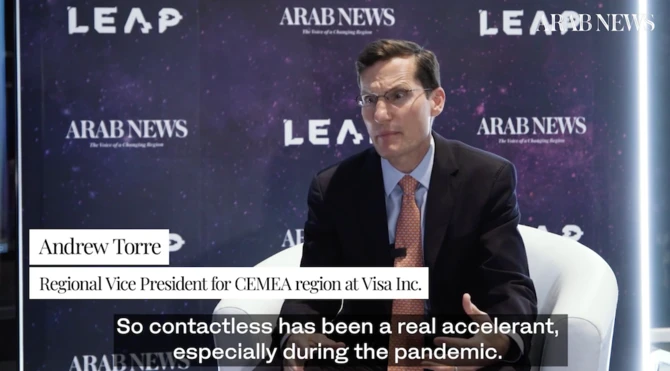 Andrew Torre, le président régional de Visa pour l'Europe centrale et orientale, le Moyen-Orient et l'Afrique. (Photo capture d'écran).