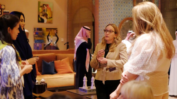Première réunion du comité de femmes d’affaires, une nouvelle aube pour la diwaniya saoudienne