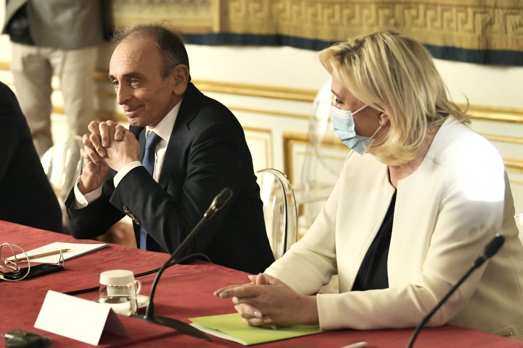 Présidentielle: Le Pen tend la main aux électeurs de Zemmour en vue du second tour