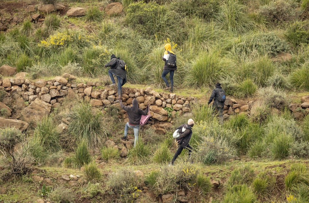 A la frontière de Melilla, des migrants déterminés à rejoindre l'Europe