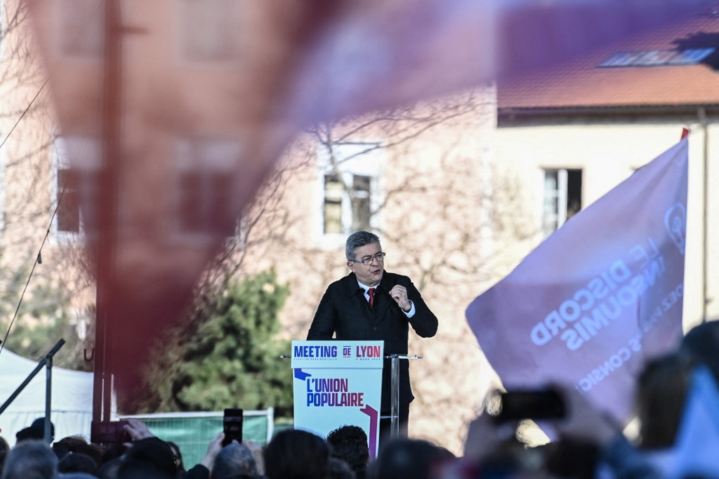 Présidentielle: les candidats se concentrent sur le pouvoir d'achat