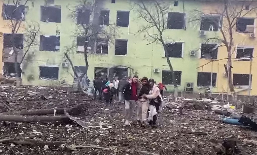 L'hôpital pédiatrique de Marioupol est au moins le troisième détruit en Ukraine, dénonce l'ONU